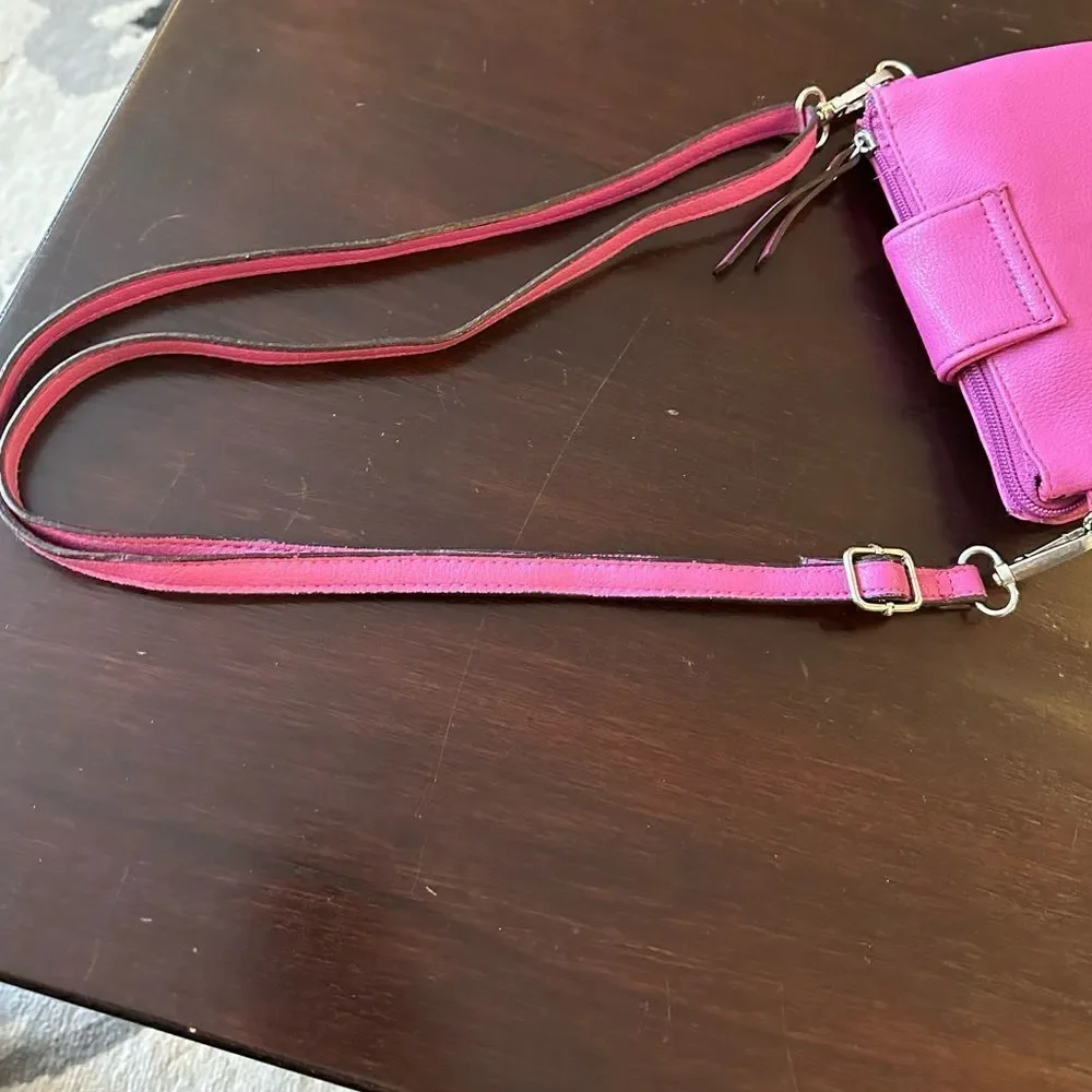 Magenta cross body  - Picture 7 of 8